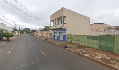 Fachada de Igreja Pentecostal Deus é Amor