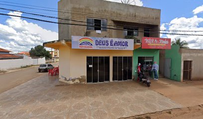 Fachada de Igreja Pentecostal Deus é Amor