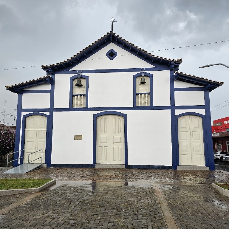 Fachada de Paróquia São Sebastião