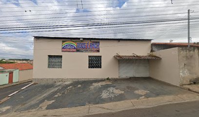 Fachada de Igreja Pentecostal Deus é Amor