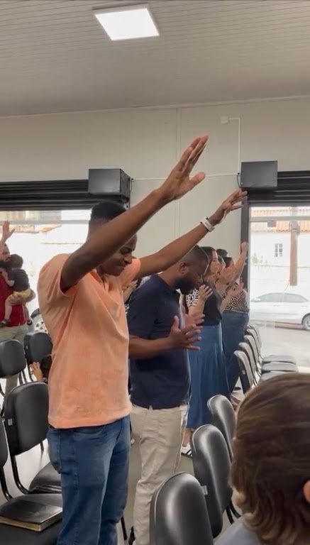 Fachada de Igreja Fé e Milagres Araxá