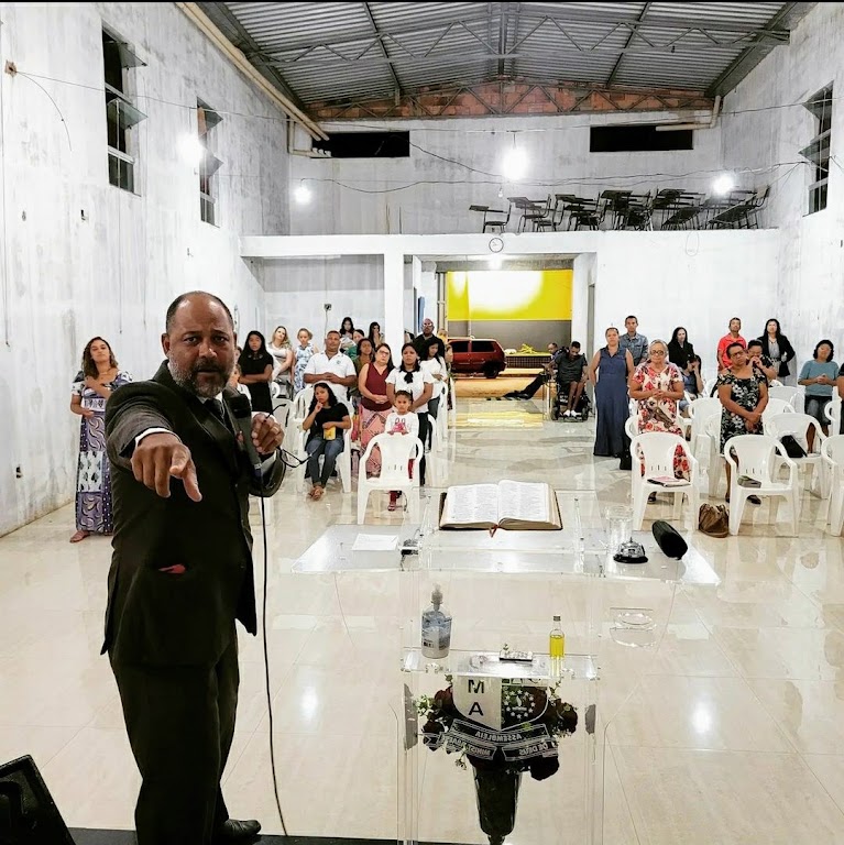 Fachada de Igreja Assembléia de Deus Missão Abaeté
