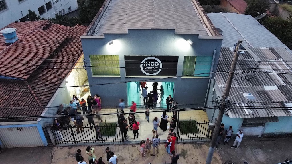 Fachada de INBD Church (Igreja Nacional da Bênção de Deus)