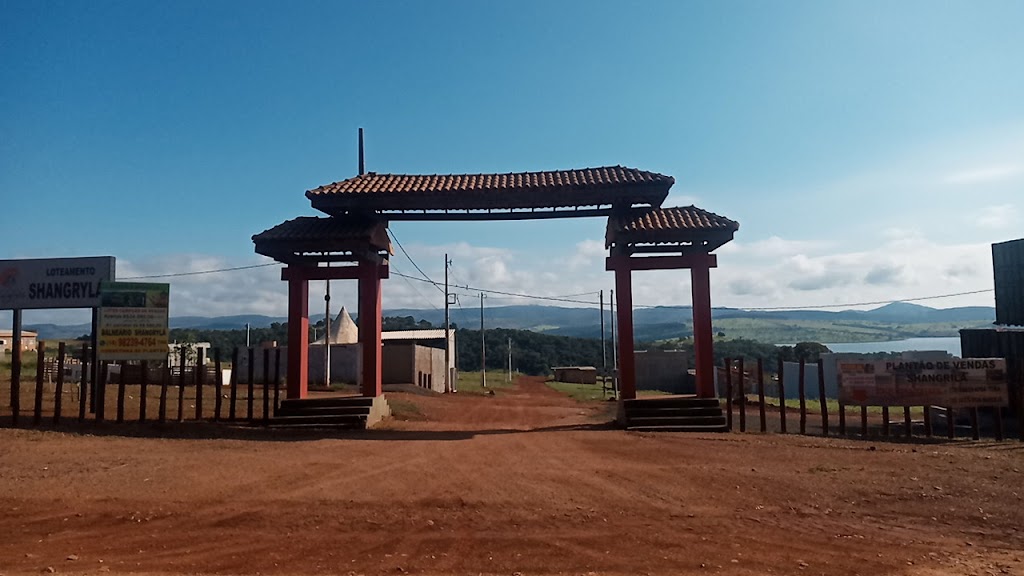 Fachada de Balneário Shangryla I