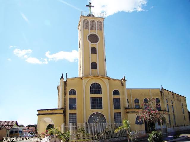 Fachada de Paróquia Santa Rita Boa Esperança - MG