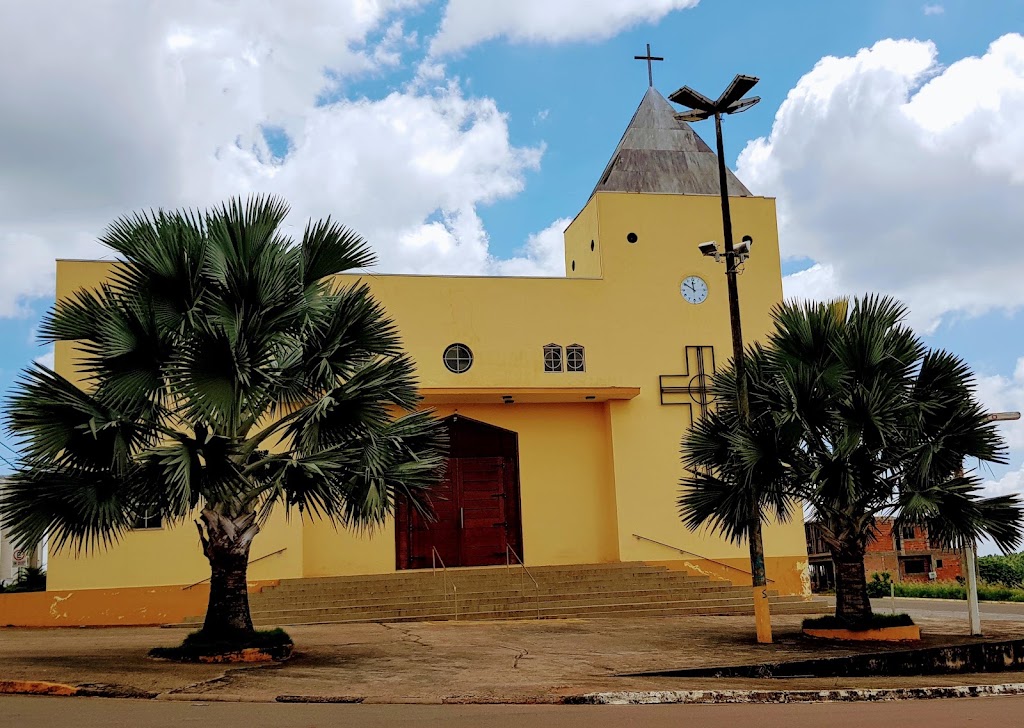 Fachada de Igreja Nova Matriz São Pedro Apóstolo