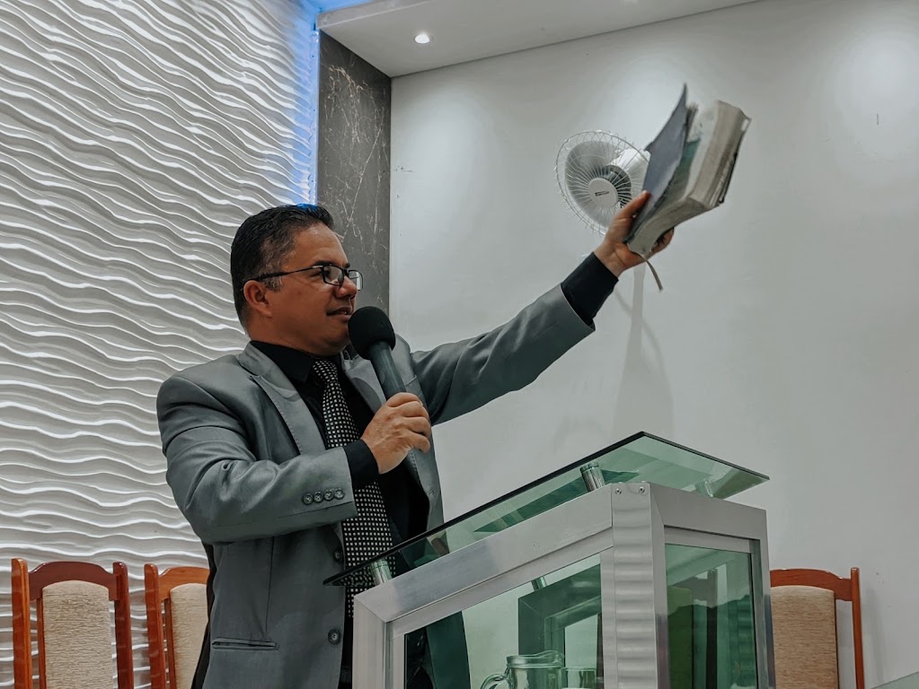 Fachada de Igreja Evangélica Assembléia De Deus