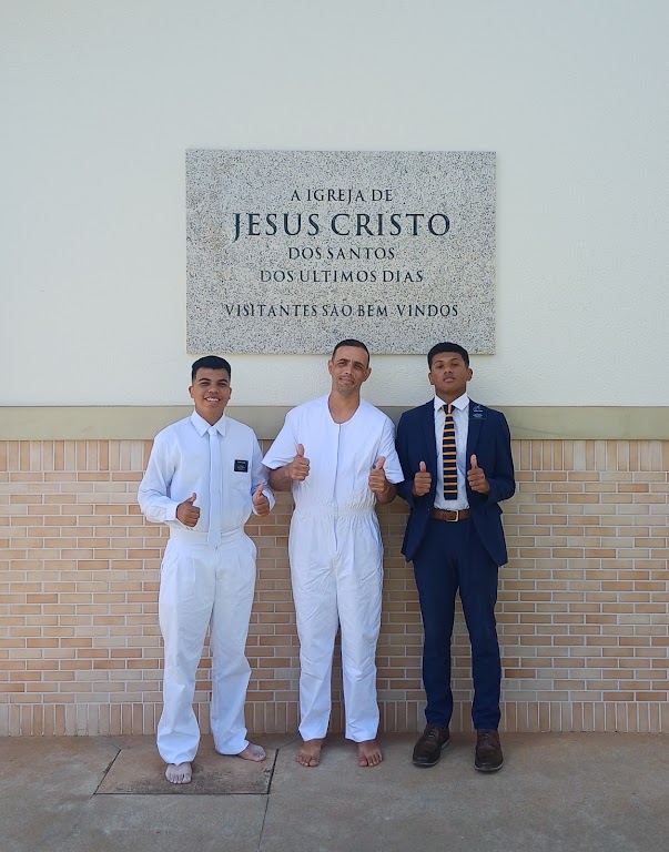 Fachada de A Igreja de Jesus Cristo dos Santos dos Últimos Dias