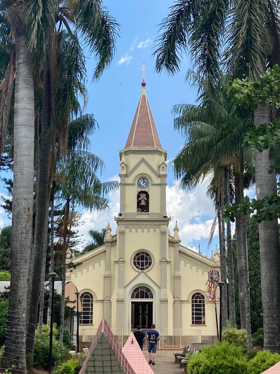 Fachada de Paróquia São Sebastião