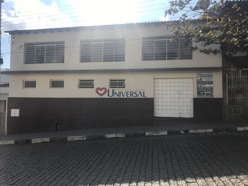 Fachada de Igreja Universal