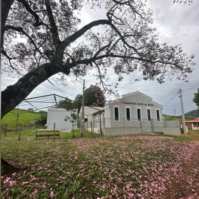 Fachada de Congregação Cristã no Brasil