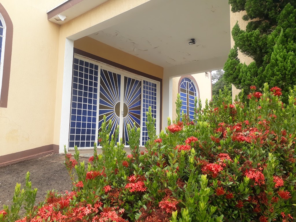 Fachada de Capela Nossa Senhora da Rosa Mística