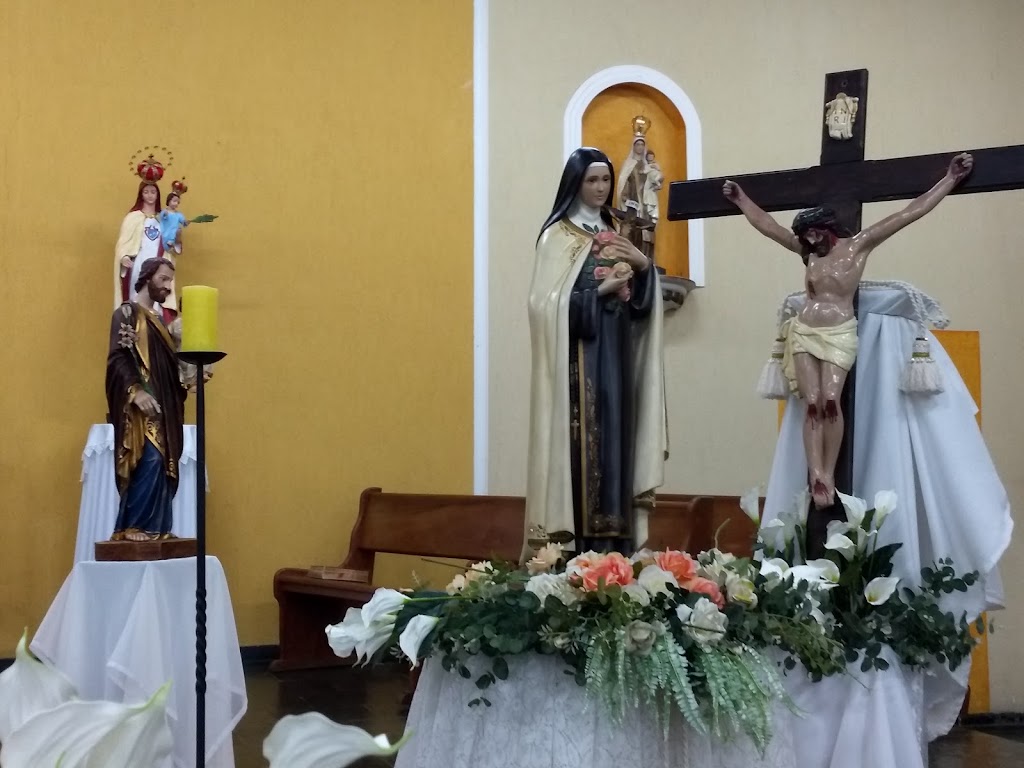 Fachada de Paróquia Santa Teresinha do Menino Jesus