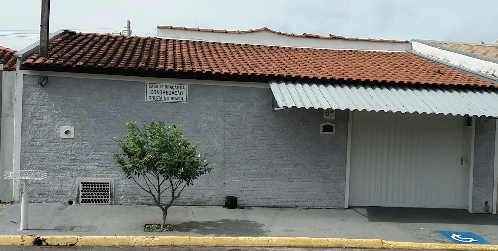 Fachada de Congregação Cristã no Brasil