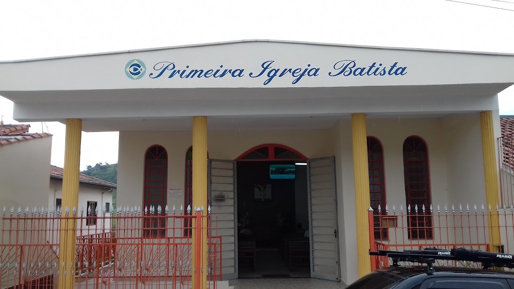 Fachada de Primeira Igreja Batista São José do Rio Pardo