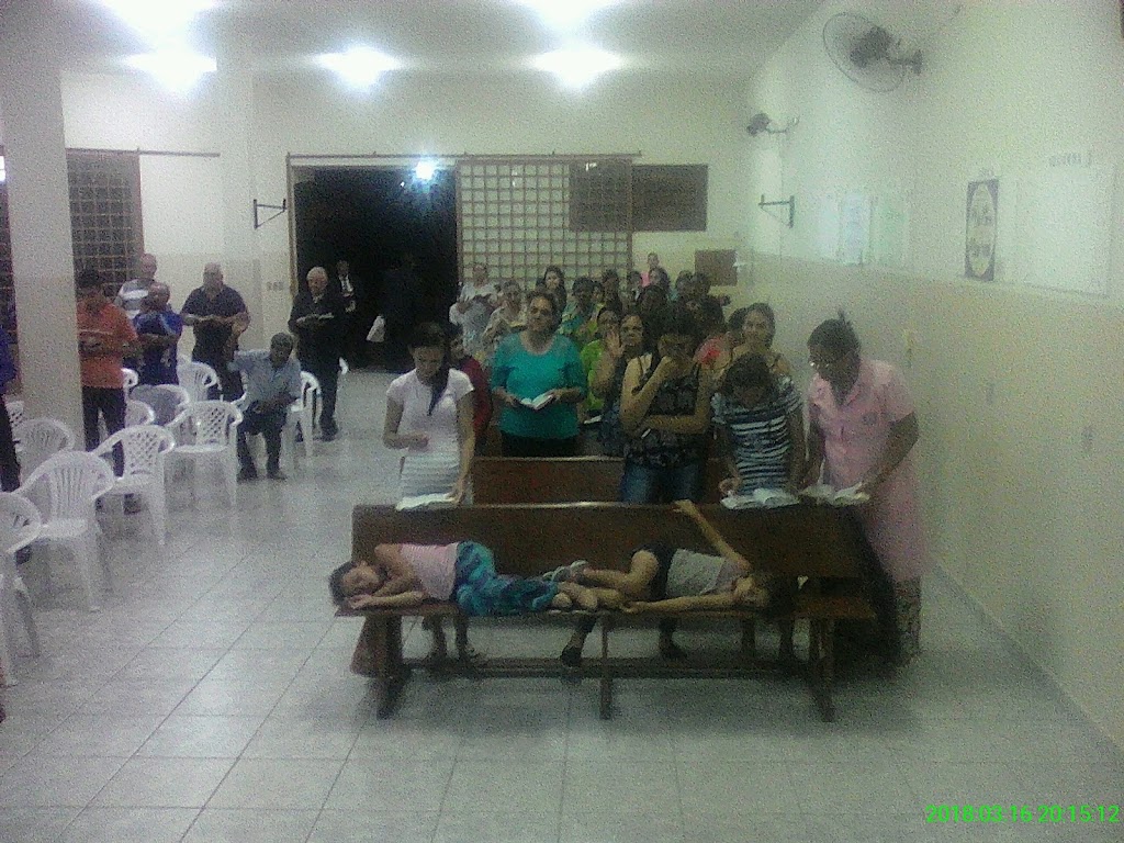 Fachada de Igreja Pentecostal Deus é Amor