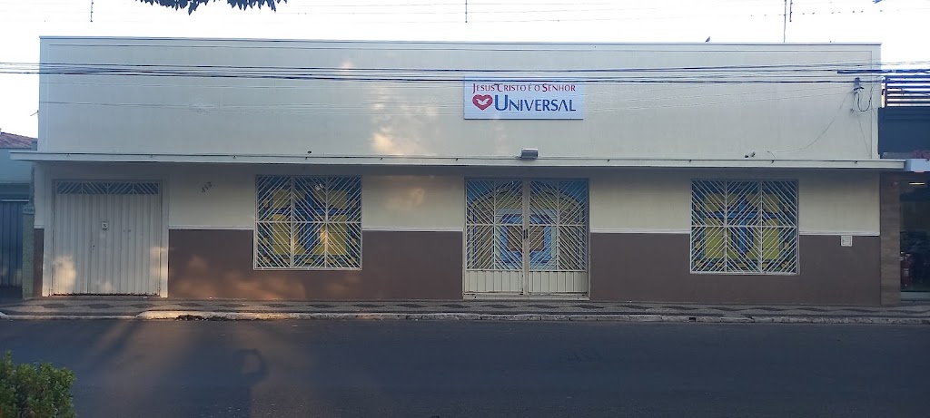 Fachada de Igreja Universal
