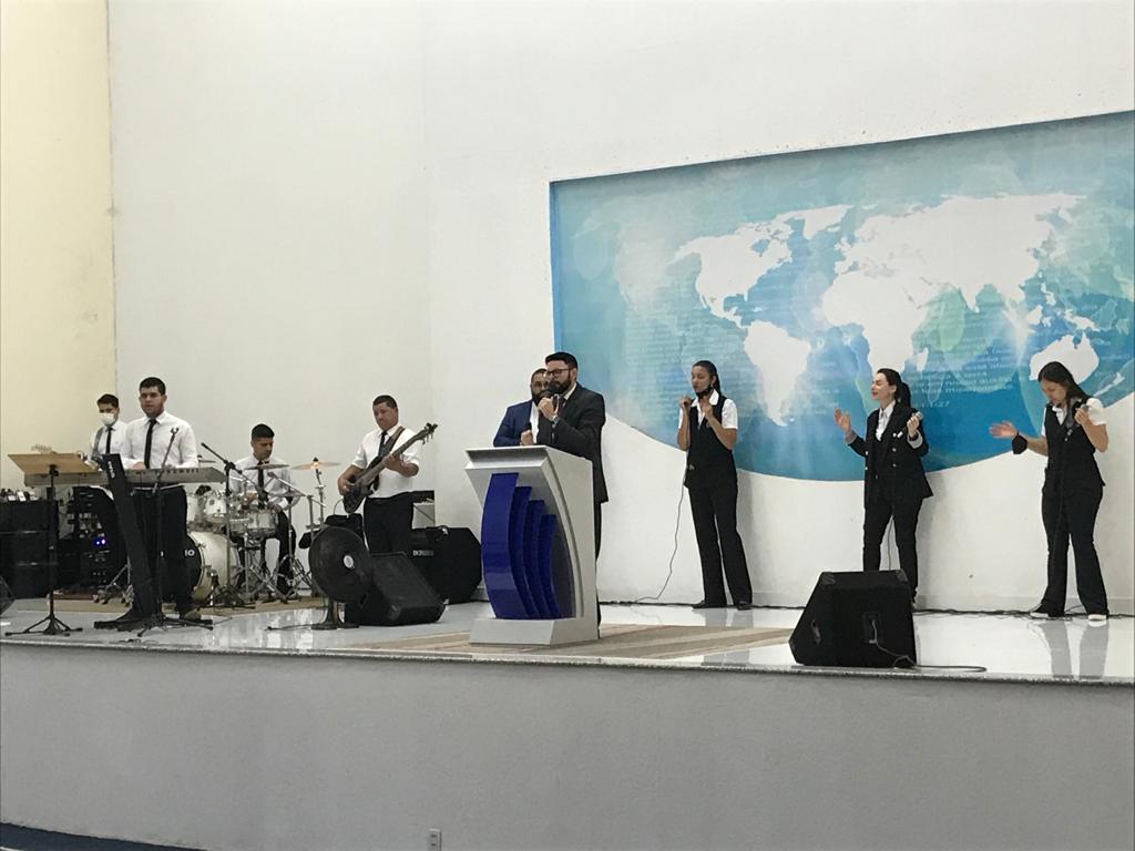 Fachada de Igreja Internacional da Graça de Deus (IIGD) - Araraquara Centro