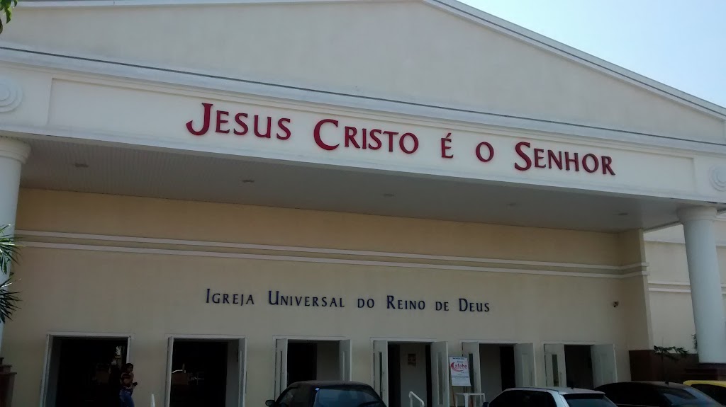 Fachada de Igreja Universal do Reino de Deus