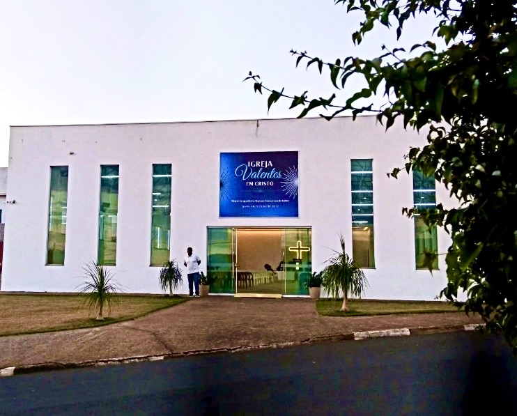 Fachada de Igreja evangélica Valentes em Cristo