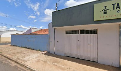 Fachada de Igreja Evangélica Luz no Entardecer