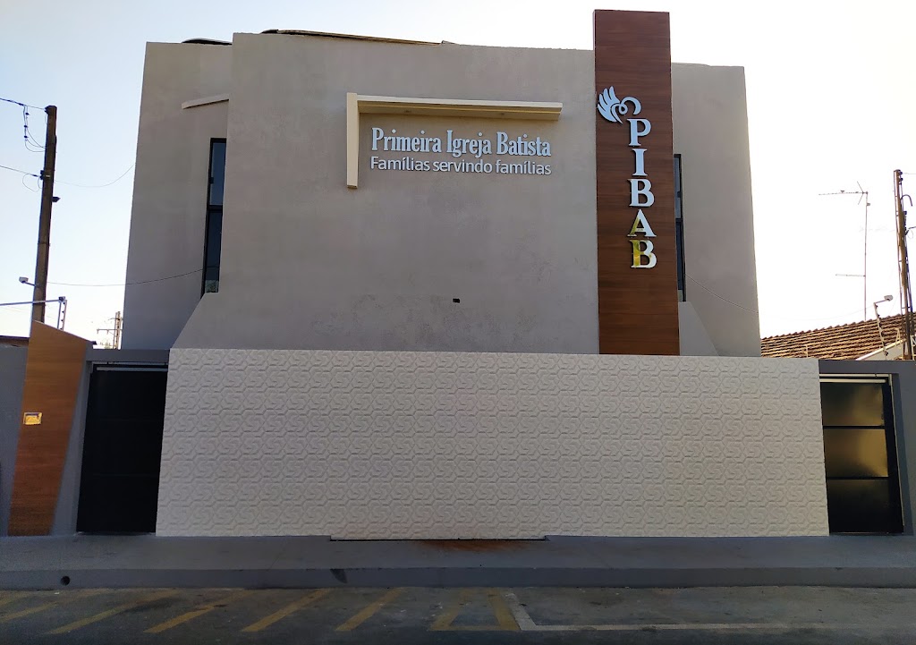 Fachada de Primeira Igreja Batista de Américo Brasiliense