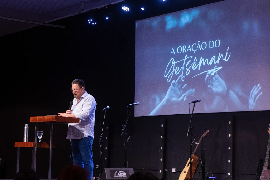 Fachada de Comunidade Cristã de Taquaritinga