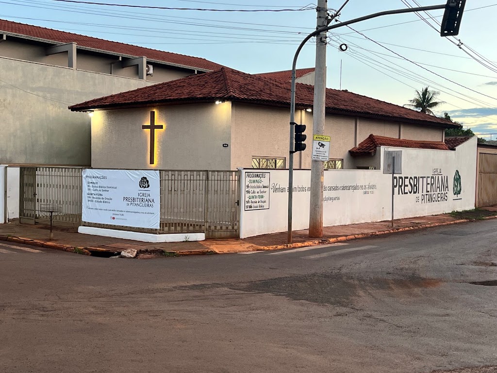 Fachada de Igreja Presbiteriana de Pitangueiras