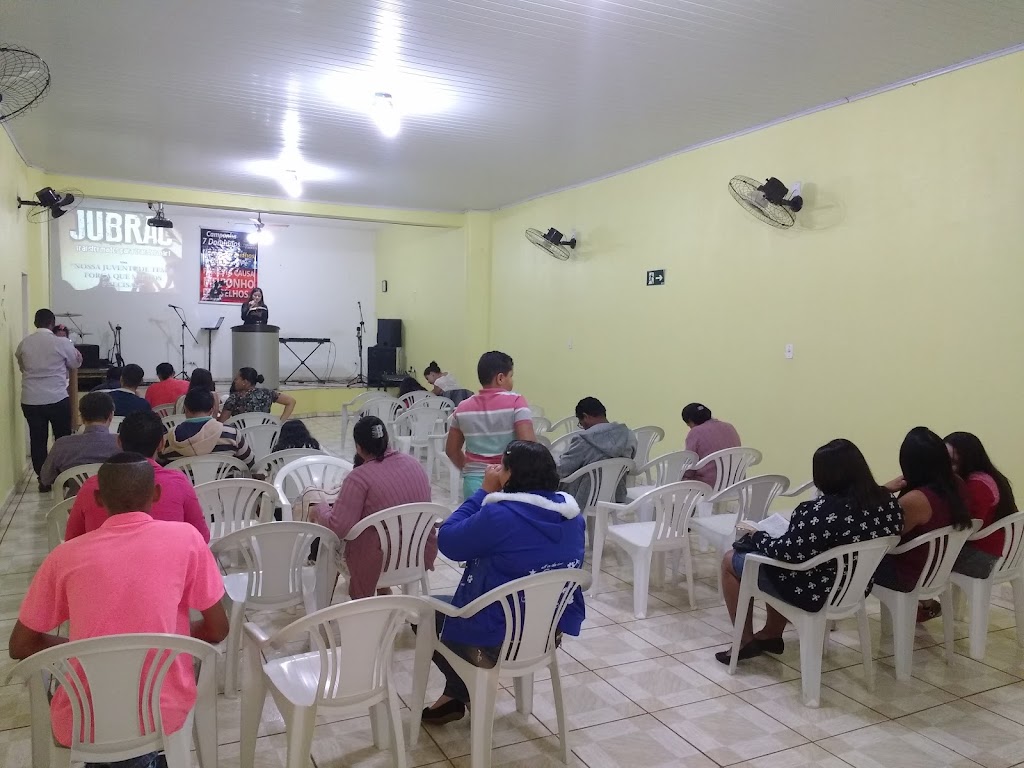 Fachada de Igreja Evangelica Pentecostal o Brasil para Cristo