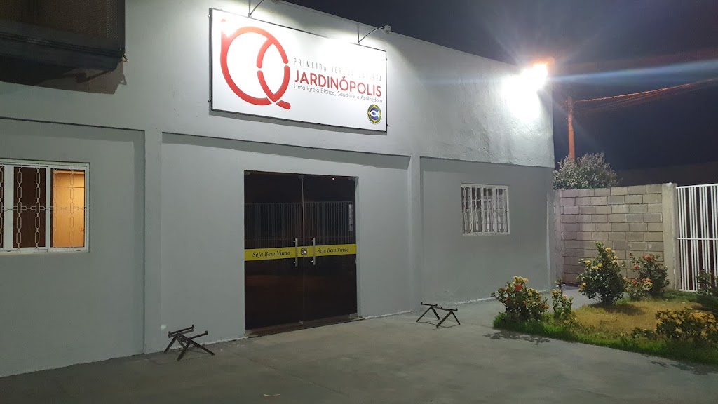 Fachada de Primeira Igreja Batista em Jardinópolis