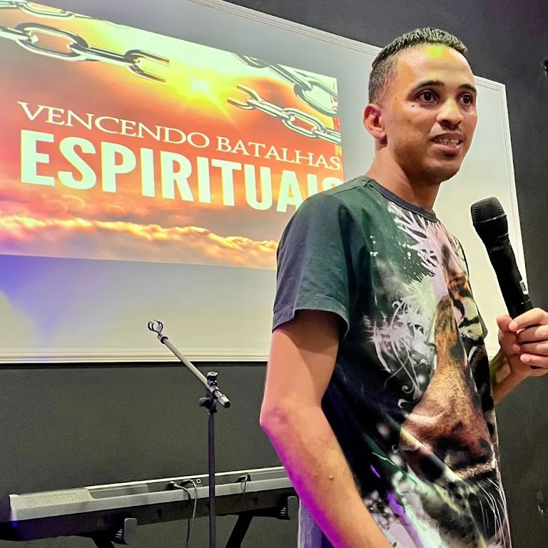 Fachada de Igreja Reino de Deus G.V