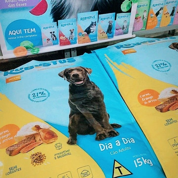Fachada de Depósito de rações Sr. dos animais