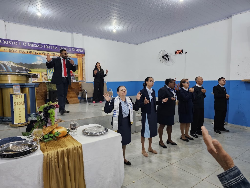 Fachada de Igreja Mundial do Poder de Deus