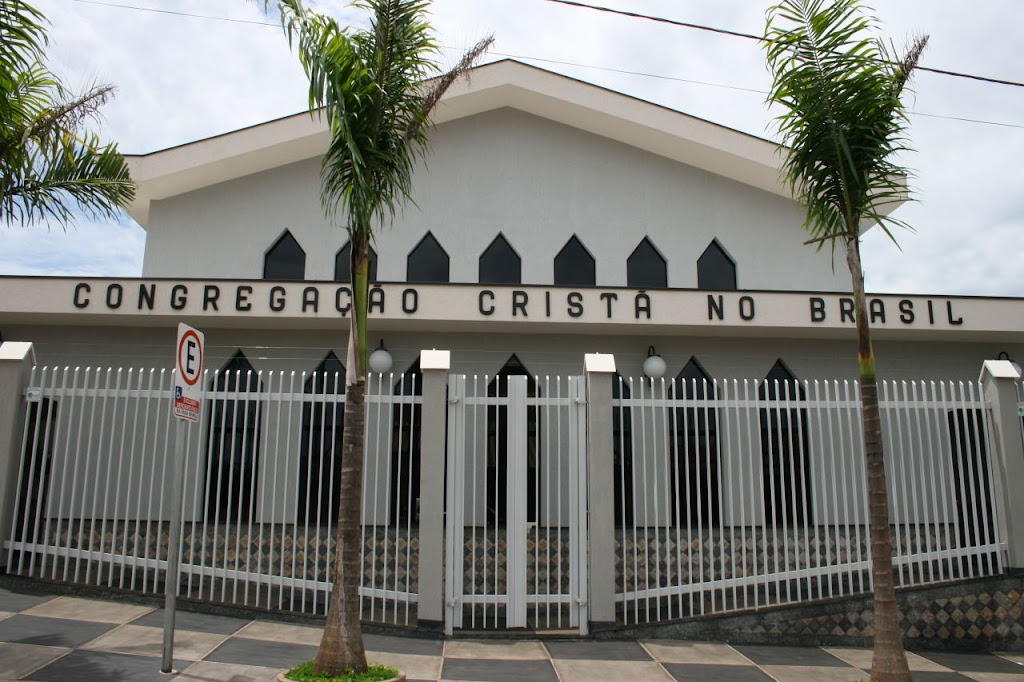 Fachada de Congregação Cristã no Brasil - Residencial Greenville