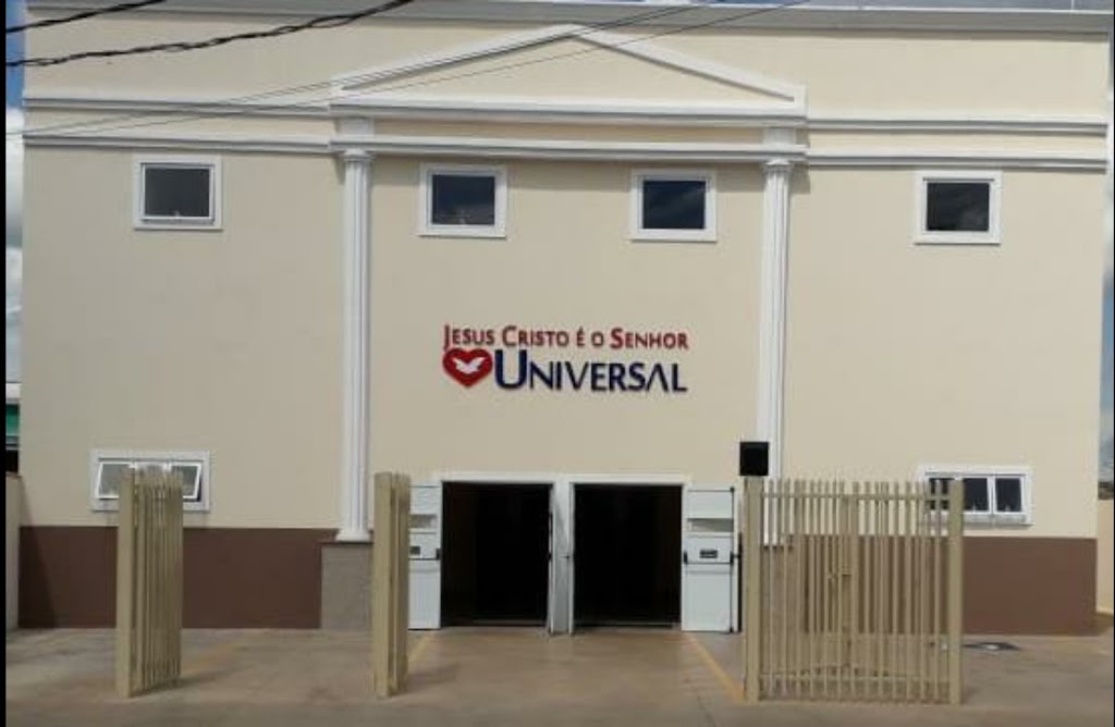 Fachada de Igreja Universal