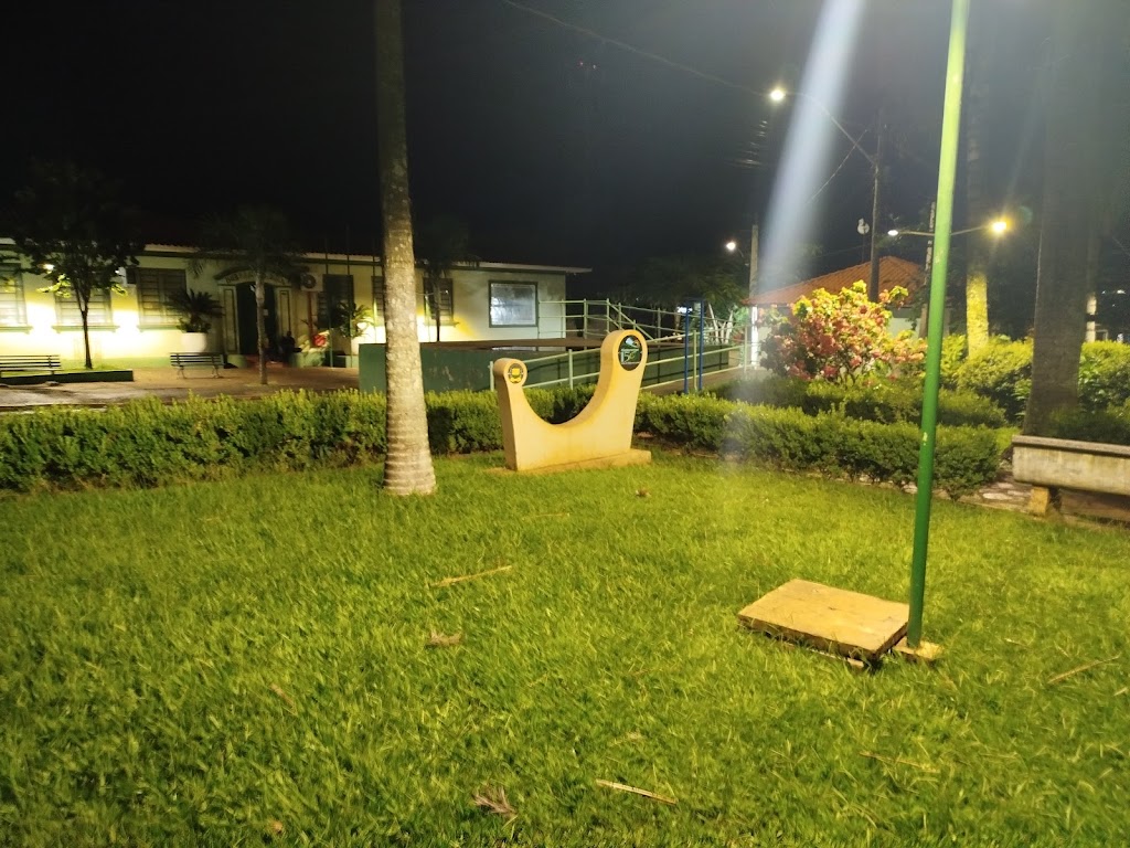 Fachada de Praça da Paróquia
