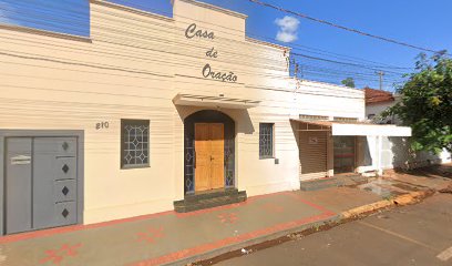 Fachada de Casa de Oração - Praça Magino Diniz Junqueira