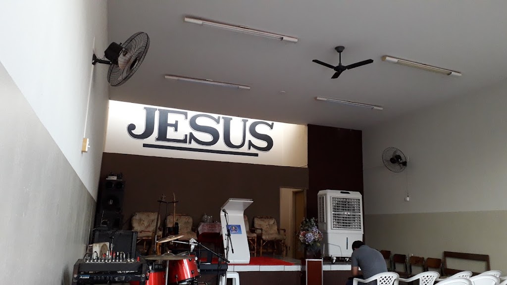 Fachada de Igreja Assembleia de Deus Missão Restituindo Vidas.
