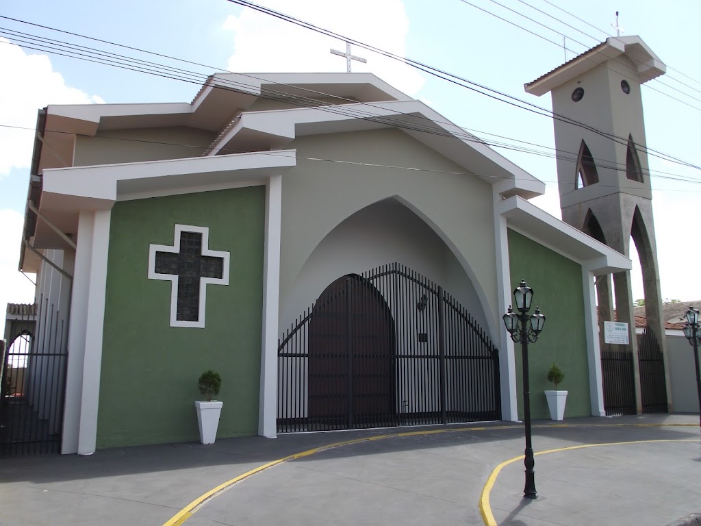 Fachada de Paróquia Santa Ana e São Joaquim