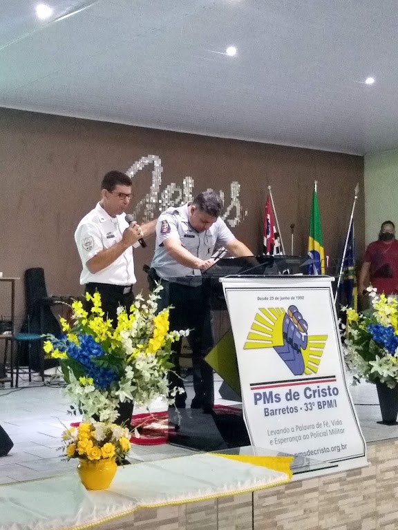 Fachada de Igreja Evangélica O Brasil Para Cristo