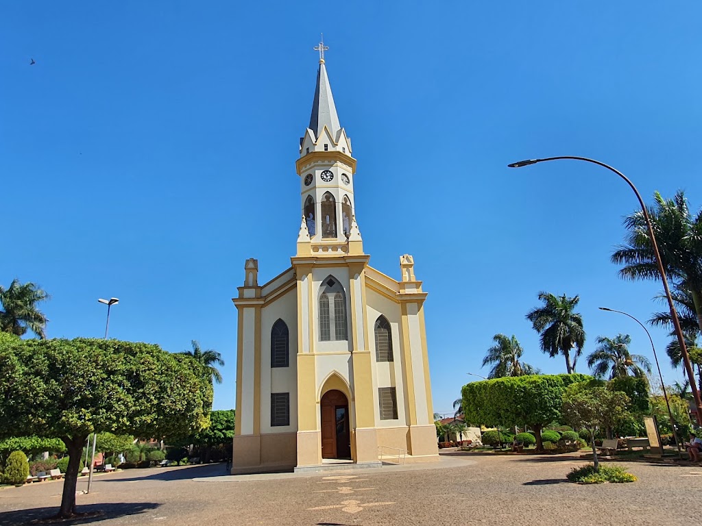 Fachada de Igreja Matriz Paróquia Nossa Senhora da Abadia