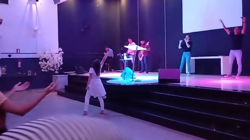 Fachada de CEIFA Comunidade Evangélica, Igreja da Família