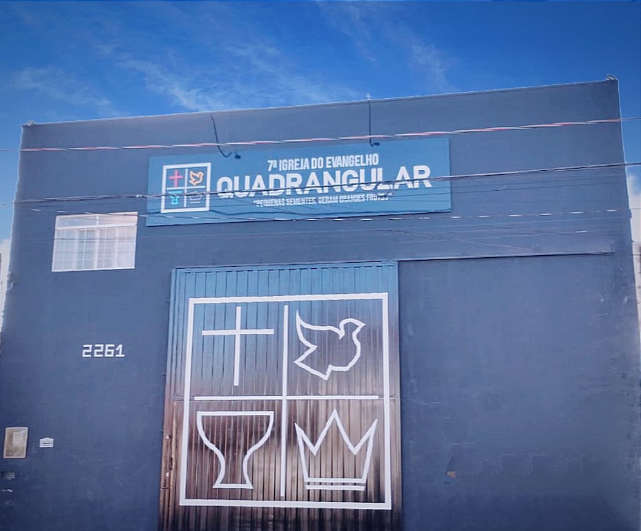 Fachada de 7ª Igreja do Evangelho Quadrangular