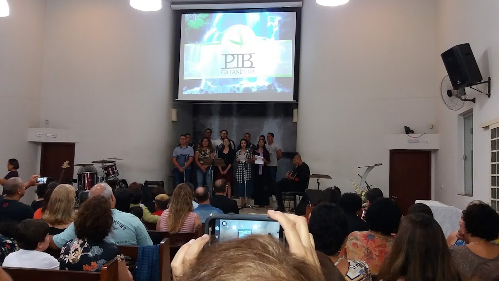 Fachada de Primeira Igreja Batista em Catanduva