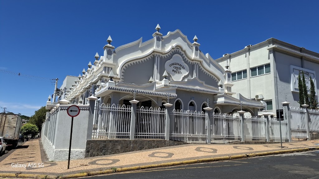 Fachada de Congregação Cristã no Brasil