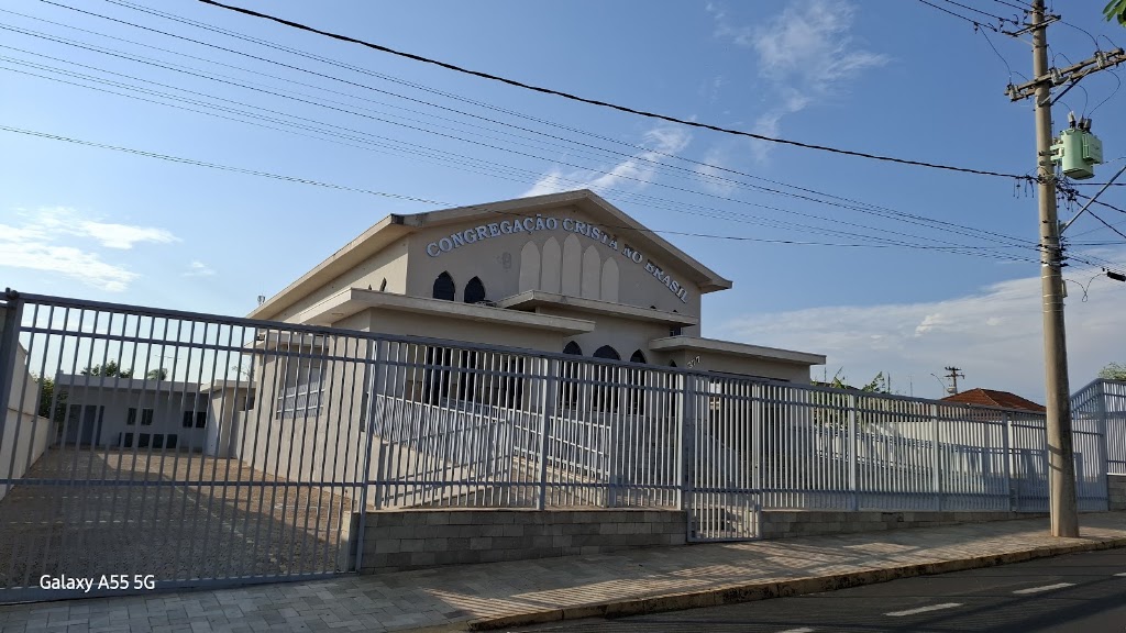 Fachada de Congregação Cristã no Brasil