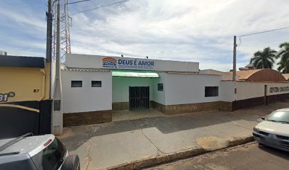 Fachada de Igreja Pentecostal Deus é Amor