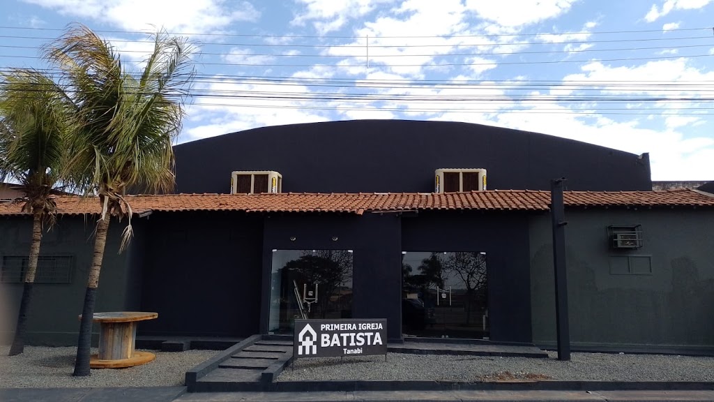 Fachada de Primeira igreja Batista tanabi . Pib