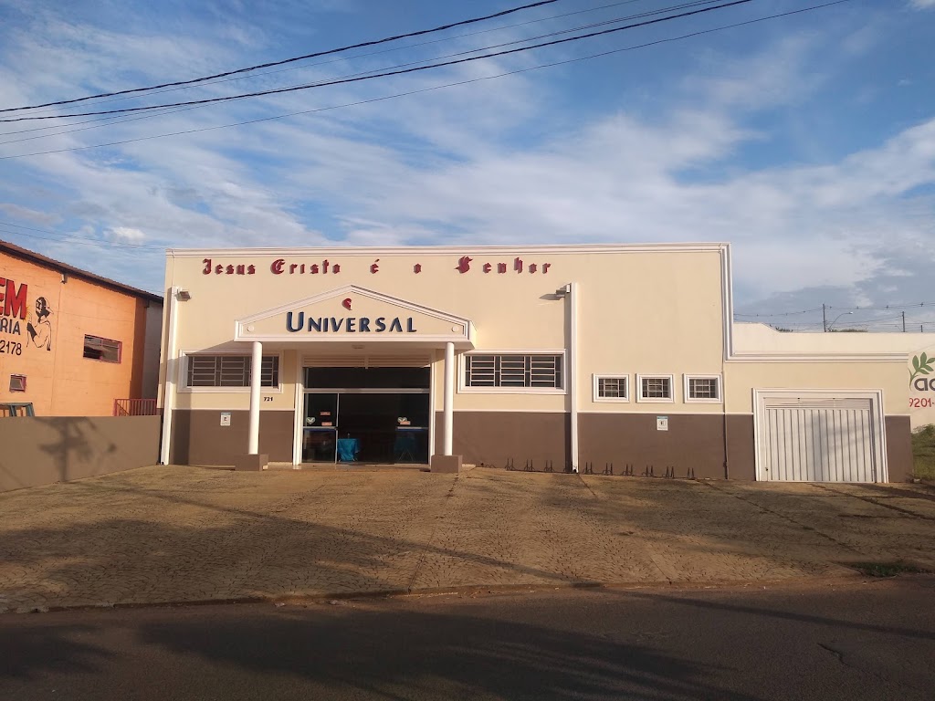 Fachada de Igreja Universal