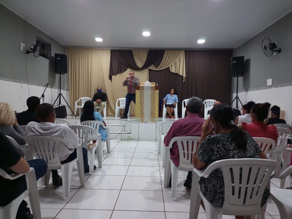 Fachada de Igreja evangélica tempo de restauração